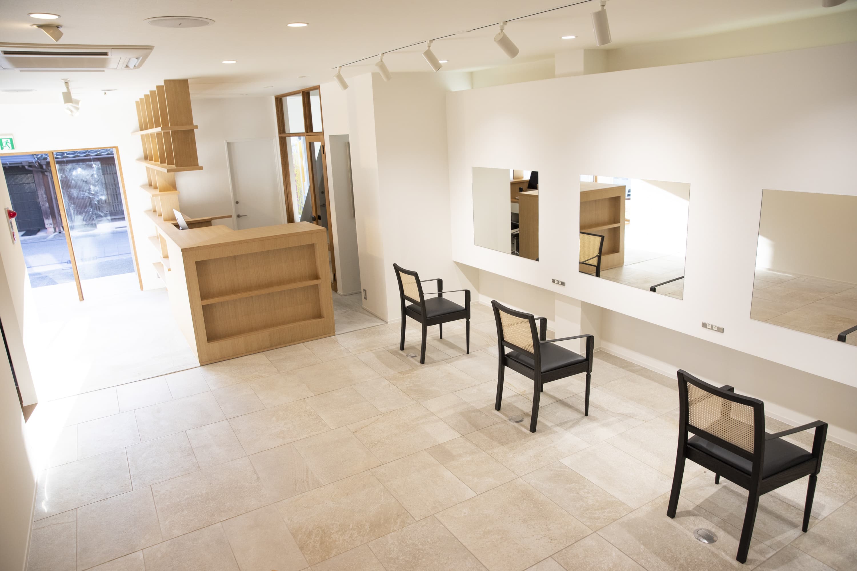 Supra スプラ 山口市銭湯小路の美容院 Supra スプラ 山口市銭湯小路の美容院